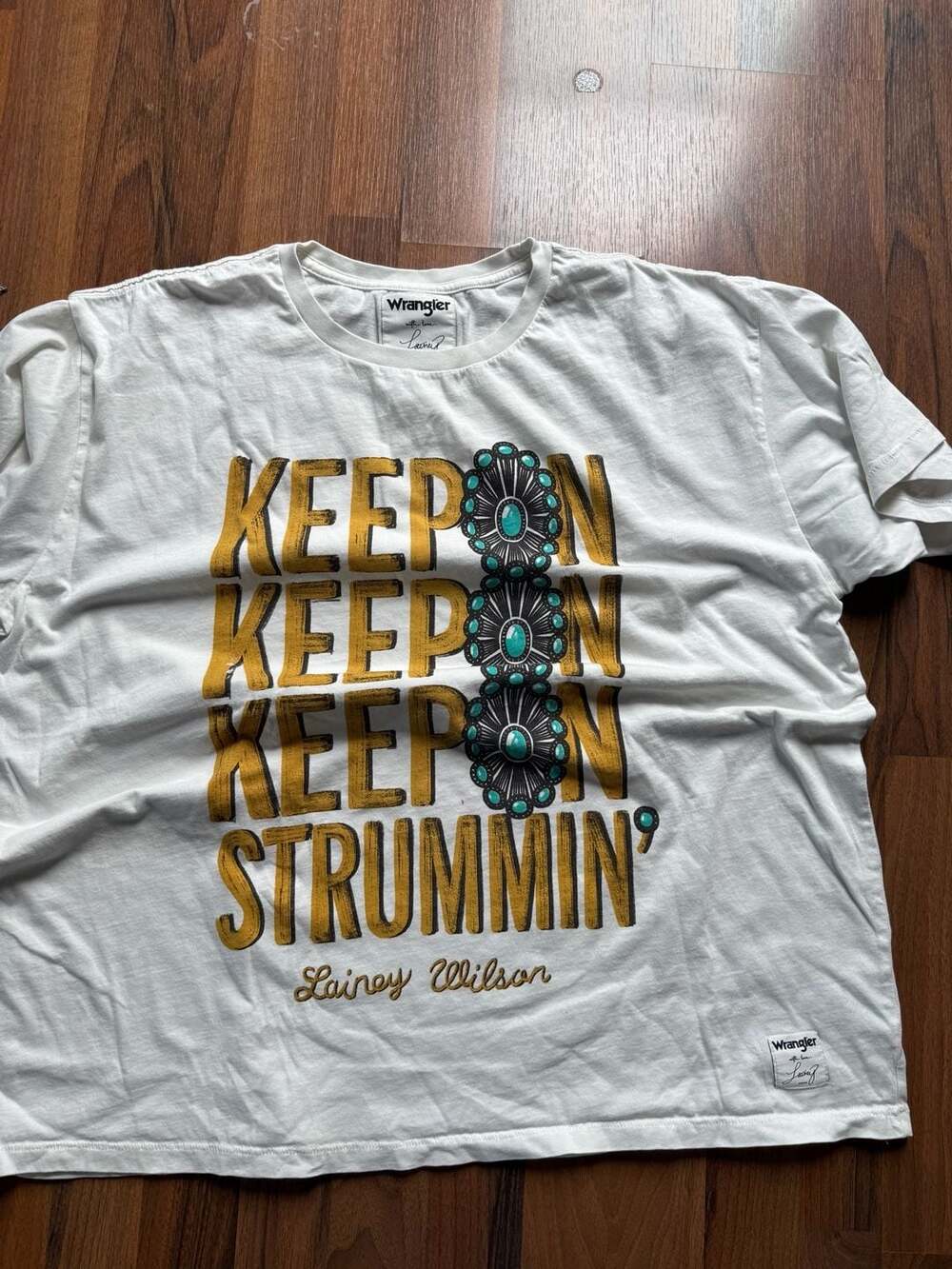 Wrangler x Lainey Wilson Keep On Strummin Graphic White T-Shirt